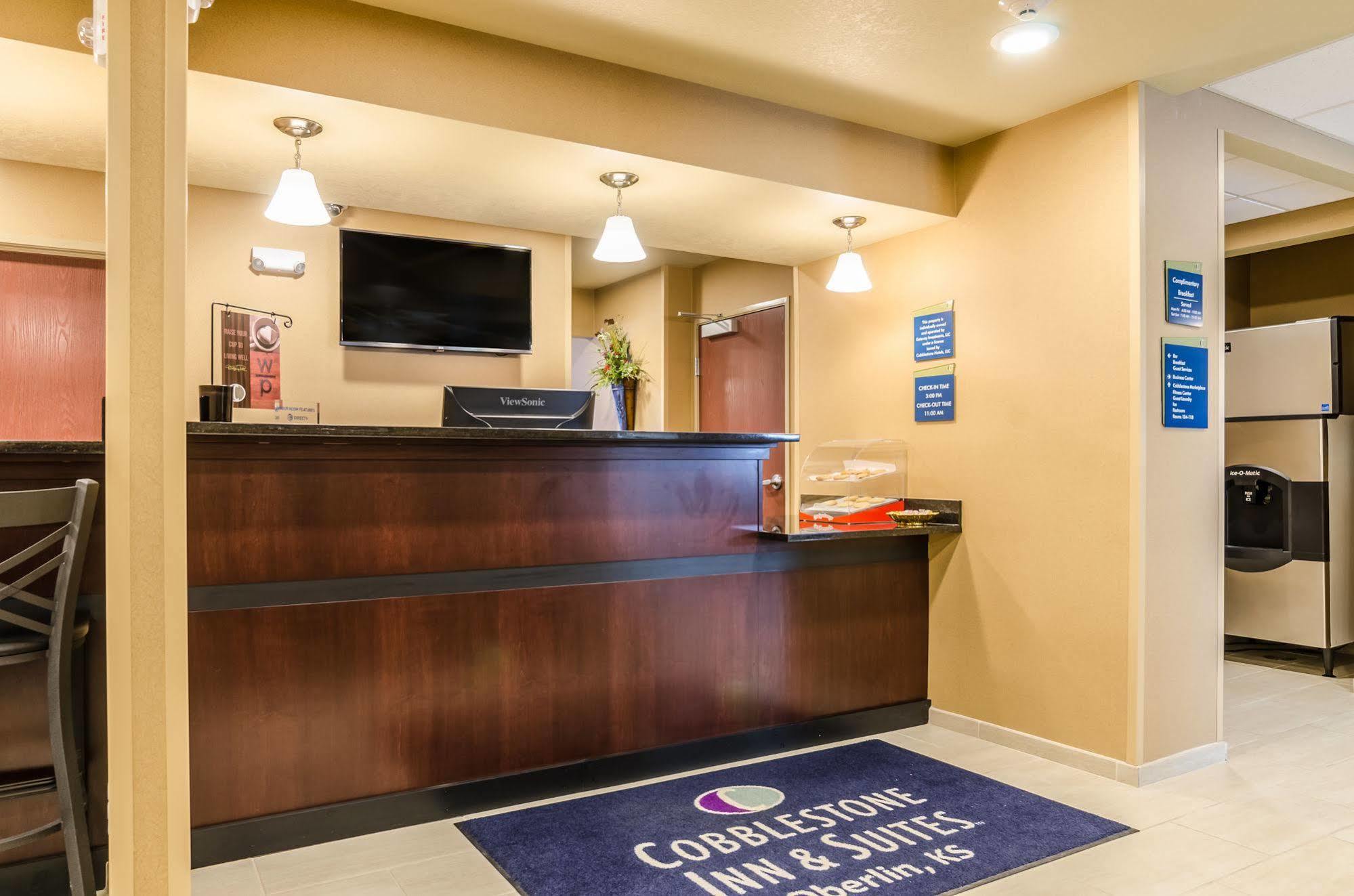 Cobblestone Inn&Suites - Oberlin Extérieur photo
