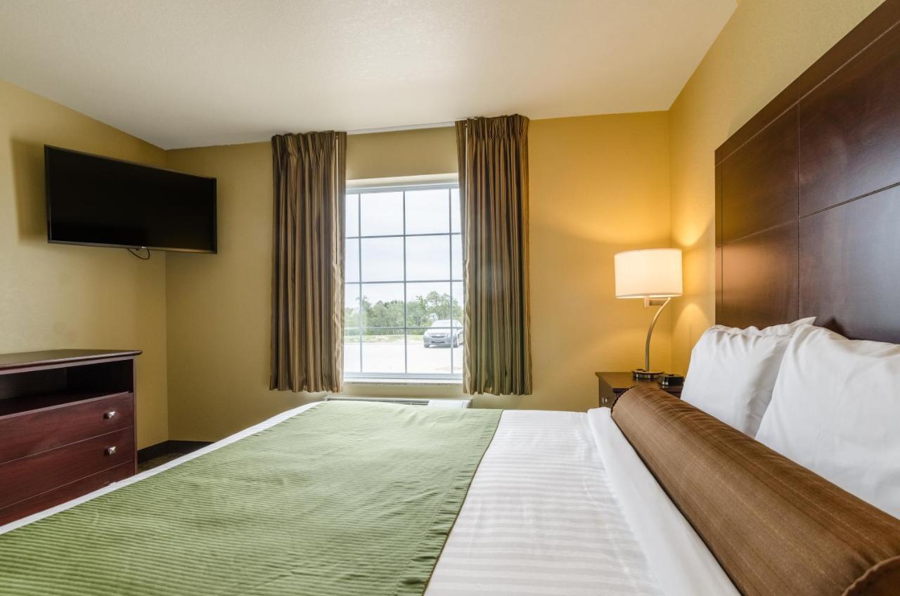 Cobblestone Inn&Suites - Oberlin Extérieur photo